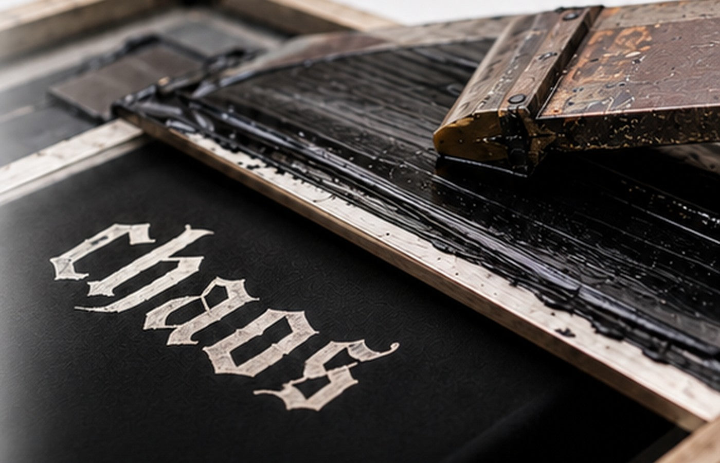 HAND-CRAFTED
PRINTS